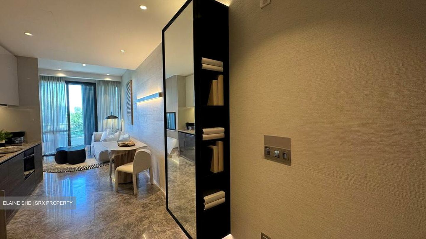 19 Nassim (D10), Apartment #496101081